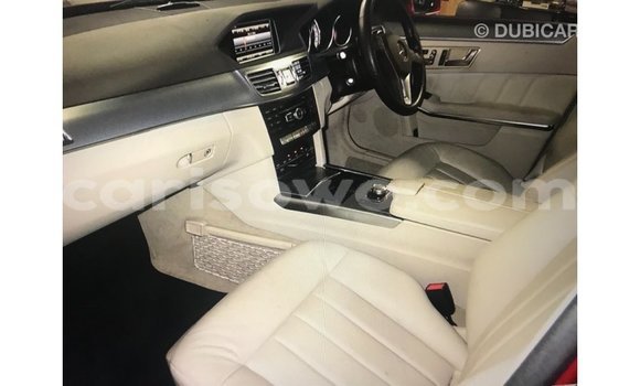 Acheter Import Voiture Mercedes-Benz 190 Autre à Import - Dubai, Benin Acheter Import Voiture Mercedes-Benz 190 Autre à Import - Dubai, Benin