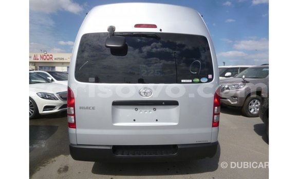 Sayi Imported Toyota Hiace Sauran Mota in Import - Dubai a Benin Sayi Imported Toyota Hiace Sauran Mota in Import - Dubai a Benin