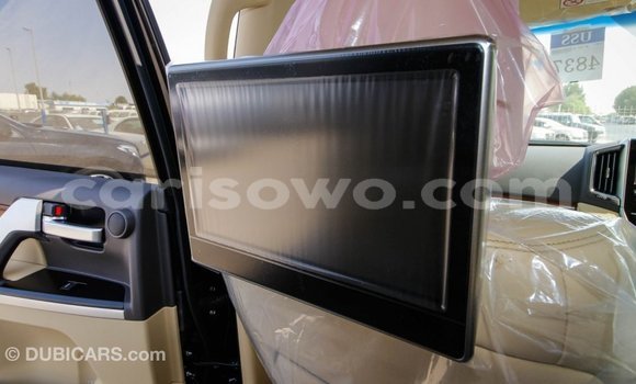 Sayi Imported Toyota Land Cruiser Black Mota in Import - Dubai a Benin Sayi Imported Toyota Land Cruiser Black Mota in Import - Dubai a Benin