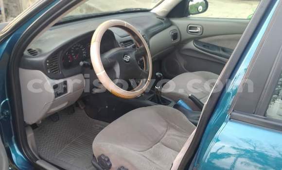 Sayi Na hannu Nissan Almera Blue Mota in Cotonou a Benin Sayi Na hannu Nissan Almera Blue Mota in Cotonou a Benin