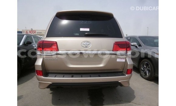 Ra Imported Toyota Land Cruiser Miiran Ọkọ̀ in Import - Dubai ni Benin Ra Imported Toyota Land Cruiser Miiran Ọkọ̀ in Import - Dubai ni Benin