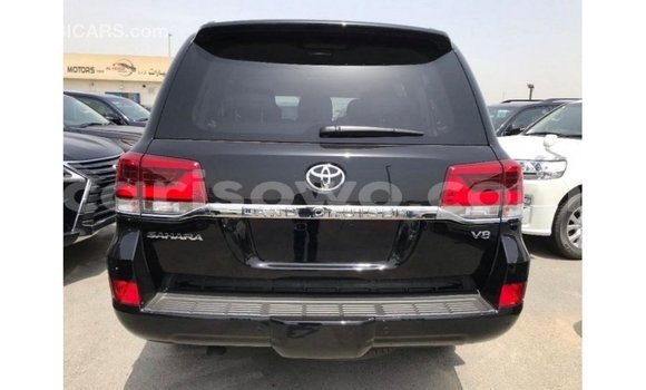 Acheter Import Voiture Toyota Land Cruiser Noir à Import - Dubai, Benin Acheter Import Voiture Toyota Land Cruiser Noir à Import - Dubai, Benin