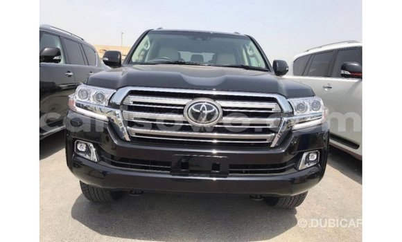 Acheter Import Voiture Toyota Land Cruiser Noir à Import - Dubai, Benin Acheter Import Voiture Toyota Land Cruiser Noir à Import - Dubai, Benin