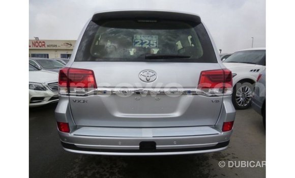 Sayi Imported Toyota Land Cruiser Sauran Mota in Import - Dubai a Benin Sayi Imported Toyota Land Cruiser Sauran Mota in Import - Dubai a Benin