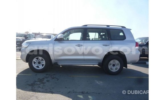 Buy Import Toyota Land Cruiser Other Car in Import - Dubai in Benign Buy Import Toyota Land Cruiser Other Car in Import - Dubai in Benign