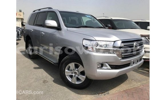 Buy Import Toyota Land Cruiser Other Car in Import - Dubai in Benign Buy Import Toyota Land Cruiser Other Car in Import - Dubai in Benign