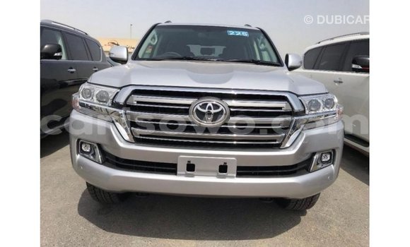 Buy Import Toyota Land Cruiser Other Car in Import - Dubai in Benign Buy Import Toyota Land Cruiser Other Car in Import - Dubai in Benign
