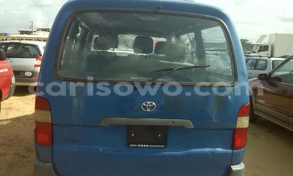 Acheter Occasion Voiture Toyota Hilux Bleu à Porto Novo, Benin Acheter Occasion Voiture Toyota Hilux Bleu à Porto Novo, Benin