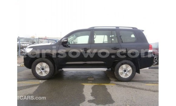Sayi Imported Toyota Land Cruiser Black Mota in Import - Dubai a Benin Sayi Imported Toyota Land Cruiser Black Mota in Import - Dubai a Benin