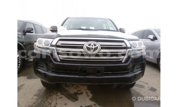 Acheter Import Voiture Toyota Land Cruiser Noir à Import - Dubai, Benin Acheter Import Voiture Toyota Land Cruiser Noir à Import - Dubai, Benin