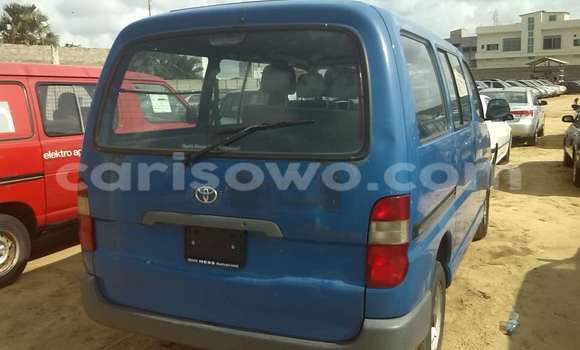Acheter Occasion Voiture Toyota Hilux Bleu à Porto Novo, Benin Acheter Occasion Voiture Toyota Hilux Bleu à Porto Novo, Benin