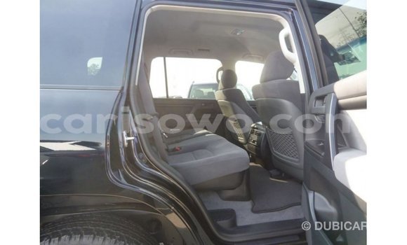 Ra Imported Toyota Land Cruiser Black Ọkọ̀ in Import - Dubai ni Benin Ra Imported Toyota Land Cruiser Black Ọkọ̀ in Import - Dubai ni Benin