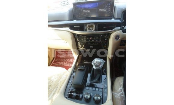 Sayi Imported Lexus LX Black Mota in Import - Dubai a Benin Sayi Imported Lexus LX Black Mota in Import - Dubai a Benin