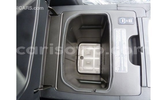 Sayi Imported Lexus LX White Mota in Import - Dubai a Benin Sayi Imported Lexus LX White Mota in Import - Dubai a Benin