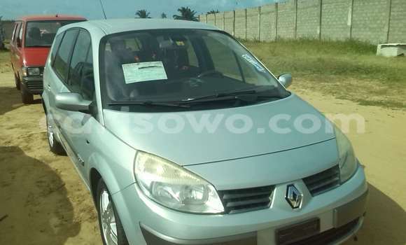 Sayi Na hannu Renault Scenic Azurfa Mota in Porto Novo a Benin