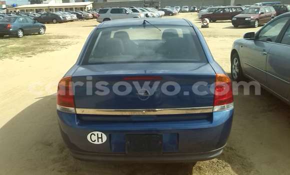 Acheter Occasion Voiture Opel Vectra Bleu à Porto Novo, Benin Acheter Occasion Voiture Opel Vectra Bleu à Porto Novo, Benin
