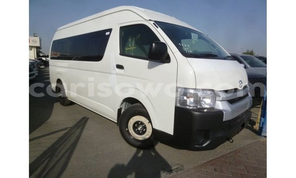 Sayi Imported Toyota Hiace White Mota in Import - Dubai a Benin Sayi Imported Toyota Hiace White Mota in Import - Dubai a Benin