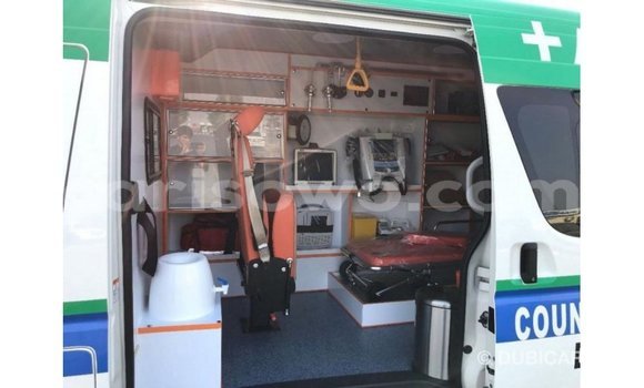 Buy Import Toyota Hiace White Car in Import - Dubai in Benign Buy Import Toyota Hiace White Car in Import - Dubai in Benign