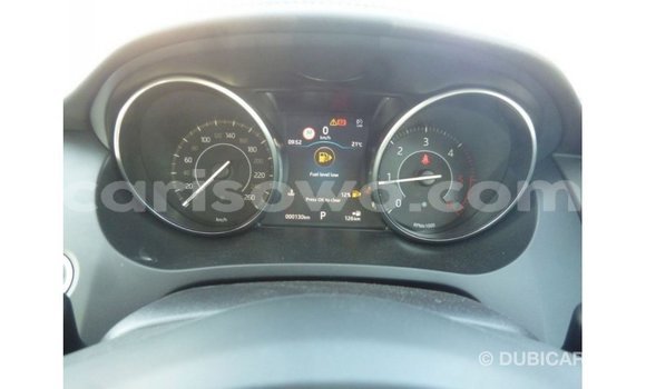 Acheter Import Voiture Jaguar E-Pace Rouge à Import - Dubai, Benin Acheter Import Voiture Jaguar E-Pace Rouge à Import - Dubai, Benin