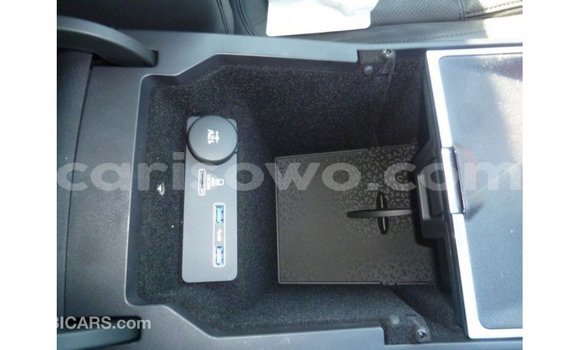 Acheter Import Voiture Jaguar E-Pace Rouge à Import - Dubai, Benin Acheter Import Voiture Jaguar E-Pace Rouge à Import - Dubai, Benin