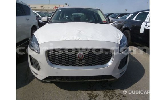 Acheter Import Voiture Jaguar E-Pace Blanc à Import - Dubai, Benin Acheter Import Voiture Jaguar E-Pace Blanc à Import - Dubai, Benin
