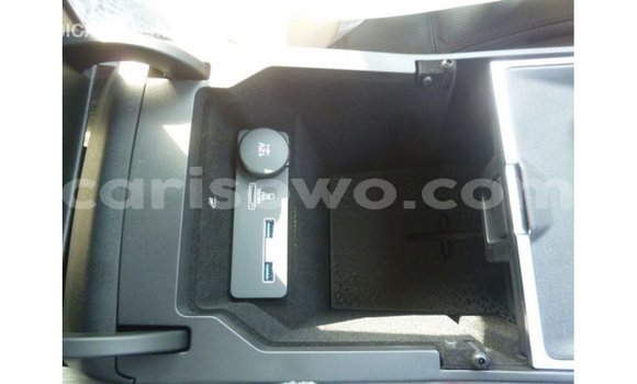 Acheter Import Voiture Jaguar E-Pace Blanc à Import - Dubai, Benin Acheter Import Voiture Jaguar E-Pace Blanc à Import - Dubai, Benin