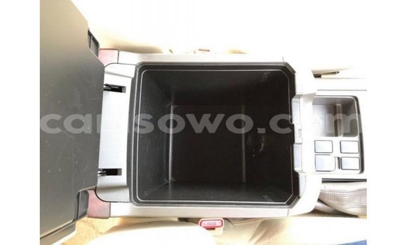 Acheter Import Voiture Toyota Prado Noir à Import - Dubai, Benin Acheter Import Voiture Toyota Prado Noir à Import - Dubai, Benin