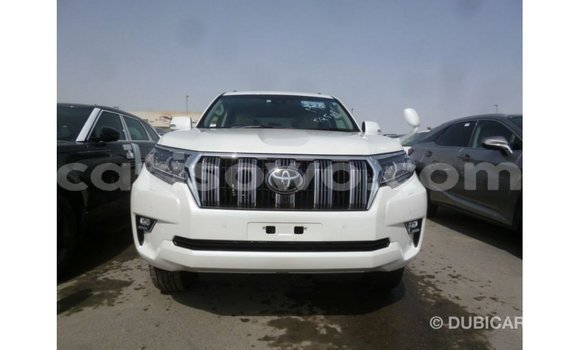 Acheter Import Voiture Toyota Prado Blanc à Import - Dubai, Benin Acheter Import Voiture Toyota Prado Blanc à Import - Dubai, Benin