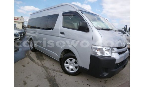 Buy Import Toyota Hiace Other Car in Import - Dubai in Benign Buy Import Toyota Hiace Other Car in Import - Dubai in Benign