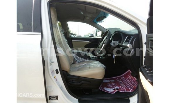 Buy Import Toyota Kluger White Car in Import - Dubai in Benign Buy Import Toyota Kluger White Car in Import - Dubai in Benign