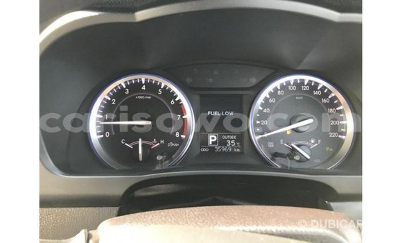 Buy Import Toyota Kluger White Car in Import - Dubai in Benign Buy Import Toyota Kluger White Car in Import - Dubai in Benign