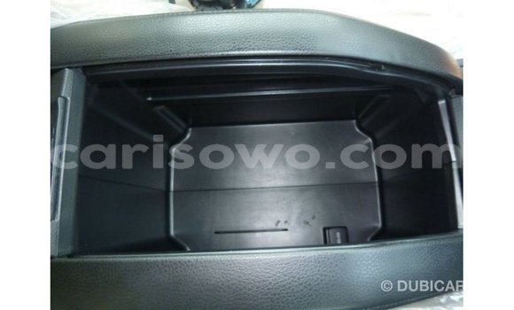 Buy Import Toyota Kluger White Car in Import - Dubai in Benign Buy Import Toyota Kluger White Car in Import - Dubai in Benign