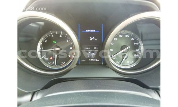 Sayi Imported Toyota Prado White Mota in Import - Dubai a Benin Sayi Imported Toyota Prado White Mota in Import - Dubai a Benin