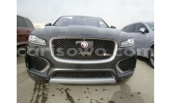 Acheter Import Voiture Jaguar F-Type Noir à Import - Dubai, Benin Acheter Import Voiture Jaguar F-Type Noir à Import - Dubai, Benin