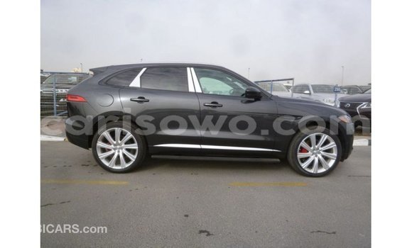 Acheter Import Voiture Jaguar F-Type Noir à Import - Dubai, Benin Acheter Import Voiture Jaguar F-Type Noir à Import - Dubai, Benin