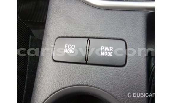 Acheter Import Voiture Toyota Hilux Noir à Import - Dubai, Benin Acheter Import Voiture Toyota Hilux Noir à Import - Dubai, Benin