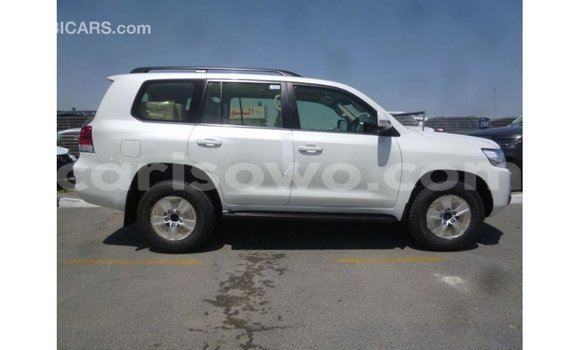 Buy Import Toyota Land Cruiser White Car in Import - Dubai in Benign Buy Import Toyota Land Cruiser White Car in Import - Dubai in Benign