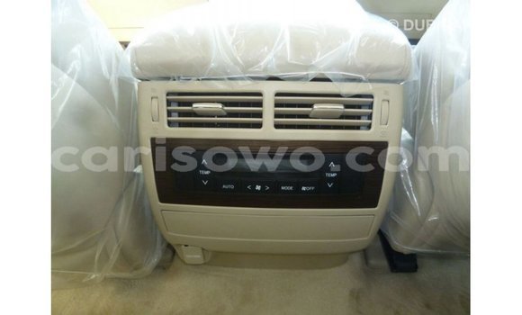 Buy Import Toyota Land Cruiser White Car in Import - Dubai in Benign Buy Import Toyota Land Cruiser White Car in Import - Dubai in Benign