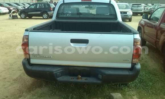 Acheter Occasion Voiture Toyota Tacoma Gris à Porto Novo, Benin Acheter Occasion Voiture Toyota Tacoma Gris à Porto Novo, Benin