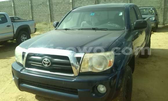 Acheter Occasion Voiture Toyota Tacoma Bleu à Porto Novo, Benin Acheter Occasion Voiture Toyota Tacoma Bleu à Porto Novo, Benin