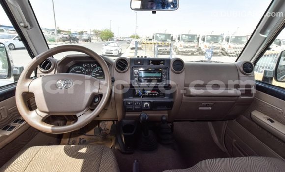 Buy Import Toyota Land Cruiser Other Car in Import - Dubai in Benign Buy Import Toyota Land Cruiser Other Car in Import - Dubai in Benign