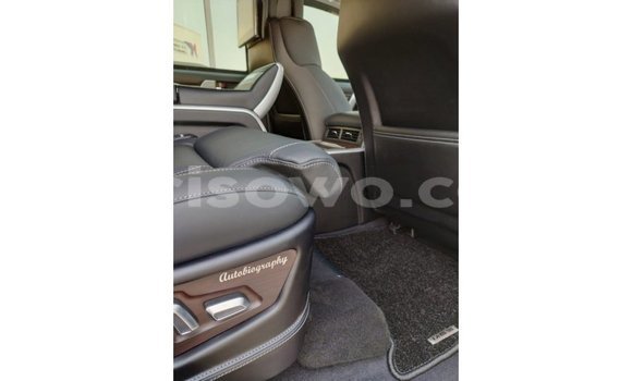 Sayi Imported Toyota Land Cruiser Black Mota in Import - Dubai a Benin Sayi Imported Toyota Land Cruiser Black Mota in Import - Dubai a Benin