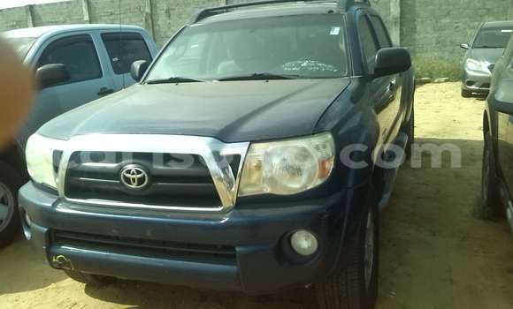 Acheter Occasion Voiture Toyota Tacoma Bleu à Porto Novo, Benin Acheter Occasion Voiture Toyota Tacoma Bleu à Porto Novo, Benin