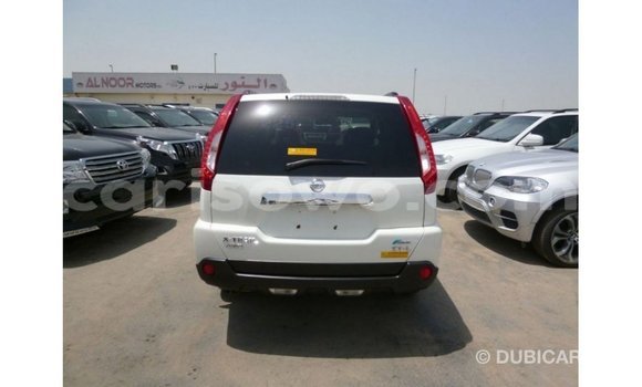 Buy Import Nissan Evalia White Truck in Import - Dubai in Benign Buy Import Nissan Evalia White Truck in Import - Dubai in Benign