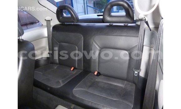 Acheter Import Voiture Volkswagen Beetle Blanc à Import - Dubai, Benin Acheter Import Voiture Volkswagen Beetle Blanc à Import - Dubai, Benin