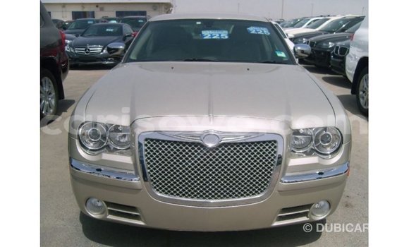 Acheter Import Voiture Chrysler 300 Beige à Import - Dubai, Benin Acheter Import Voiture Chrysler 300 Beige à Import - Dubai, Benin