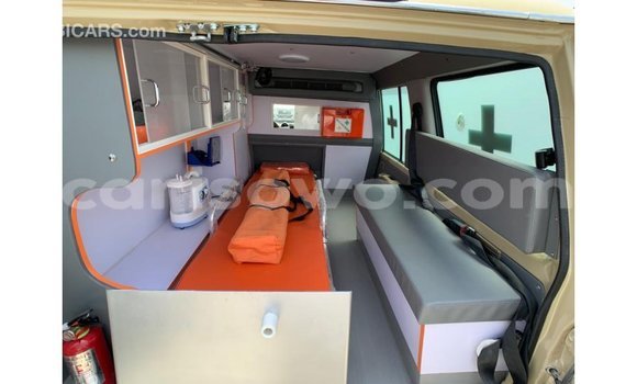 Buy Import Toyota Land Cruiser Beige Car in Import - Dubai in Benign Buy Import Toyota Land Cruiser Beige Car in Import - Dubai in Benign