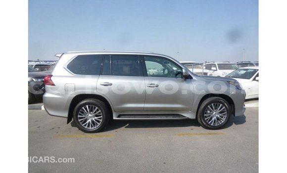 Sayi Imported Lexus LX Sauran Mota in Import - Dubai a Benin Sayi Imported Lexus LX Sauran Mota in Import - Dubai a Benin