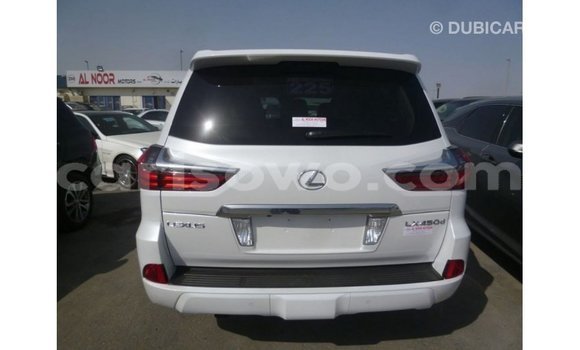 Acheter Import Voiture Lexus LX Blanc à Import - Dubai, Benin Acheter Import Voiture Lexus LX Blanc à Import - Dubai, Benin