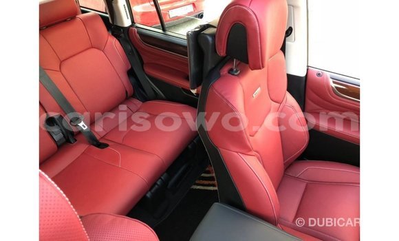 Sayi Imported Lexus LX Black Mota in Import - Dubai a Benin Sayi Imported Lexus LX Black Mota in Import - Dubai a Benin